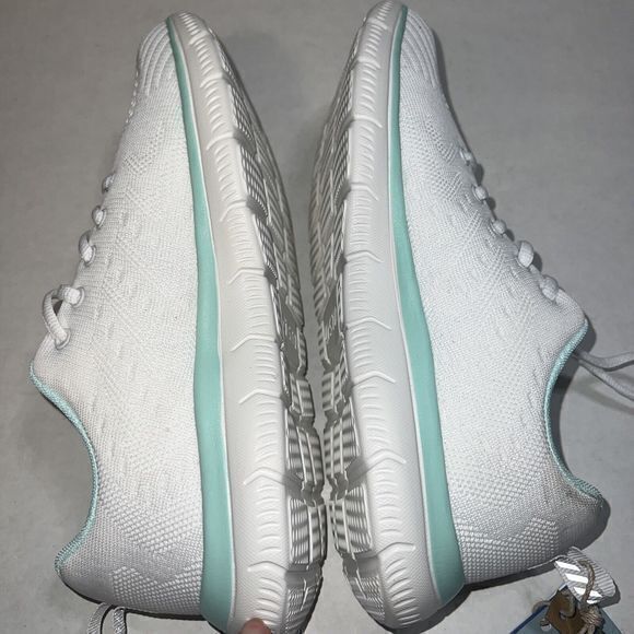 STQ White Aqua Sneakers‎ Women Walking Running Shoes Size 9.5 Brand New - Picture 6 of 8